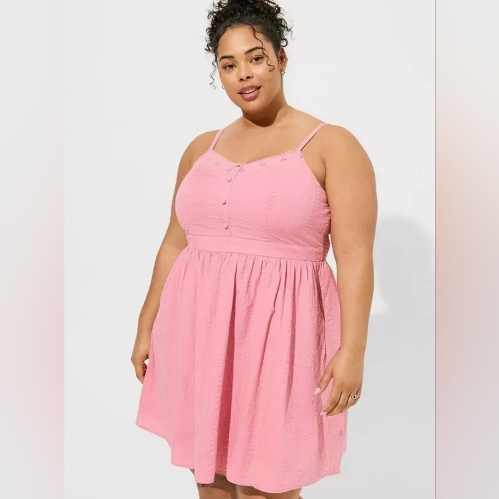 Torrid Pink Eyelet Lace Button Sundress Size 2 NWOT image 5